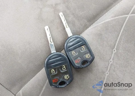 2015 Ford Fiesta Se z USA, uszkodzony, nr VIN 3FADP4EJ1FM152631